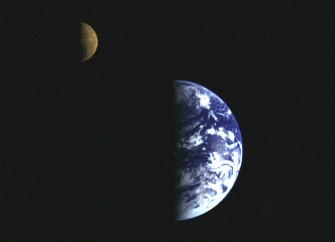 moon_earth