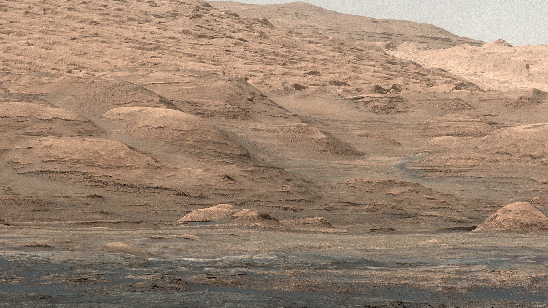 mars-curiosity-rover-mount-sharp-pia19083-Sol387-full
